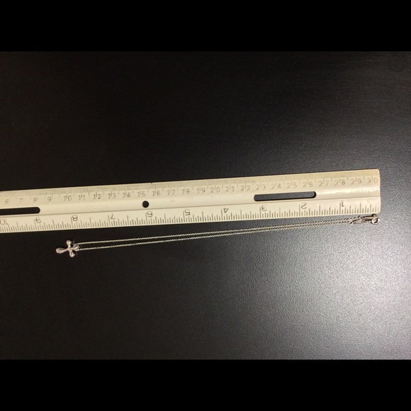 Tiffany & Co. Elsa Peretti sterling silver cross - Picture 9 of 12